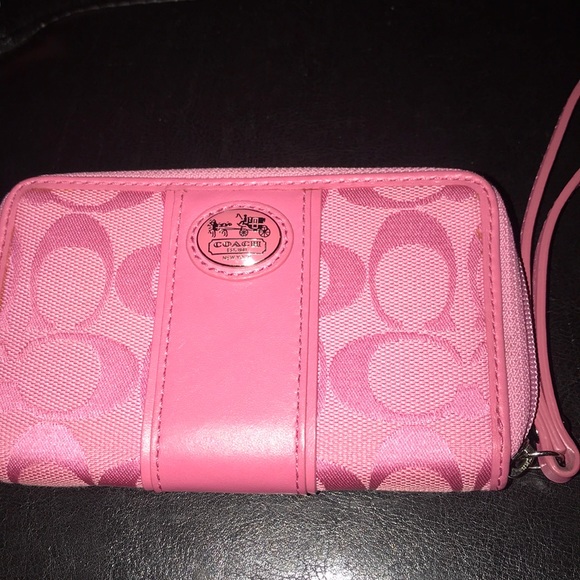 Coach Handbags - Very good condition Coach Handbags - Very good condition